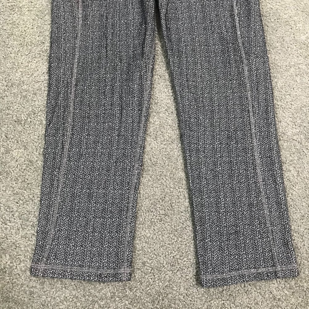 Athleta: Good Condition Static Drifter Capri Pants - image 4